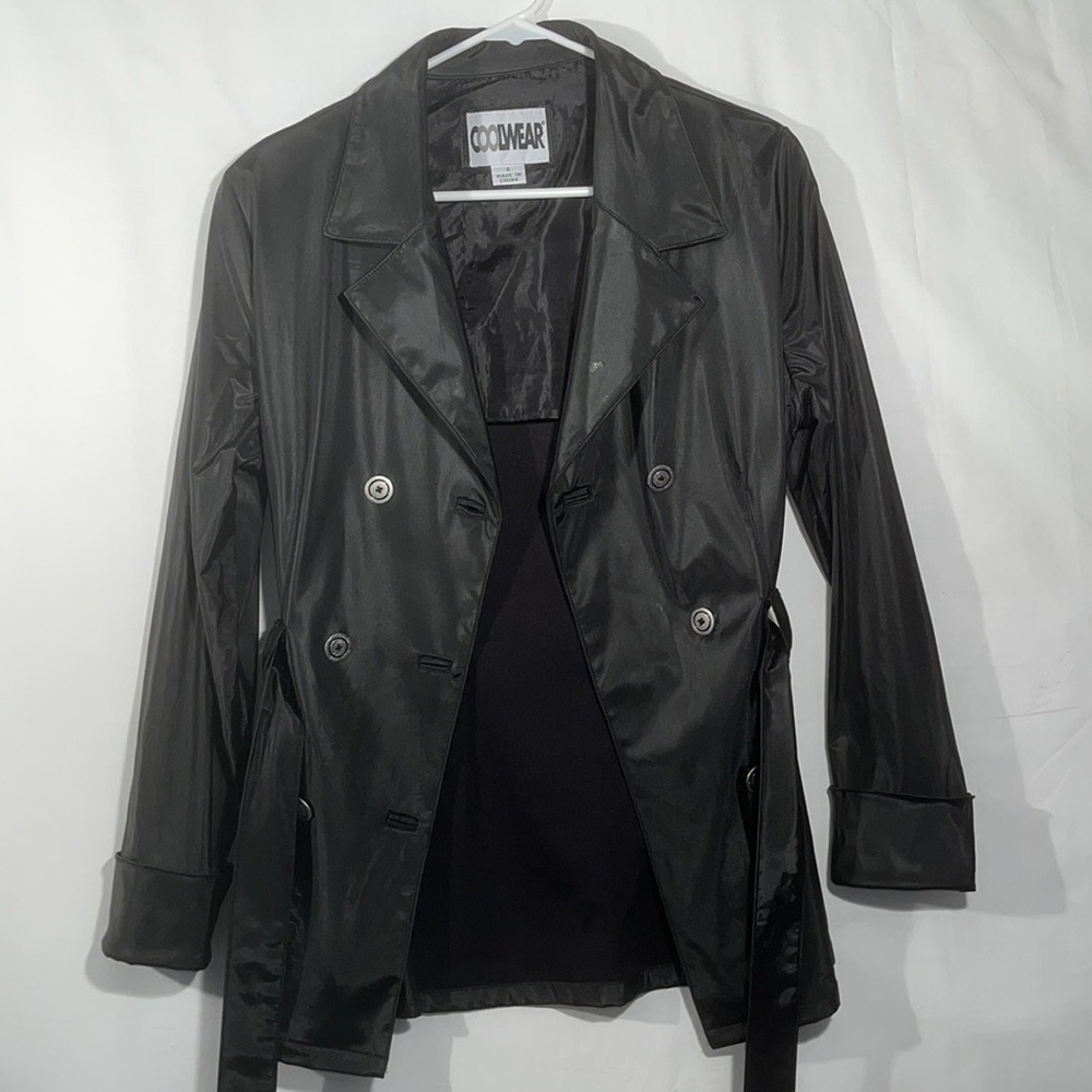 CoolWear Rainwear Double-breasted Trench with self-tie belt in polyester Small - Picture 7 of 11